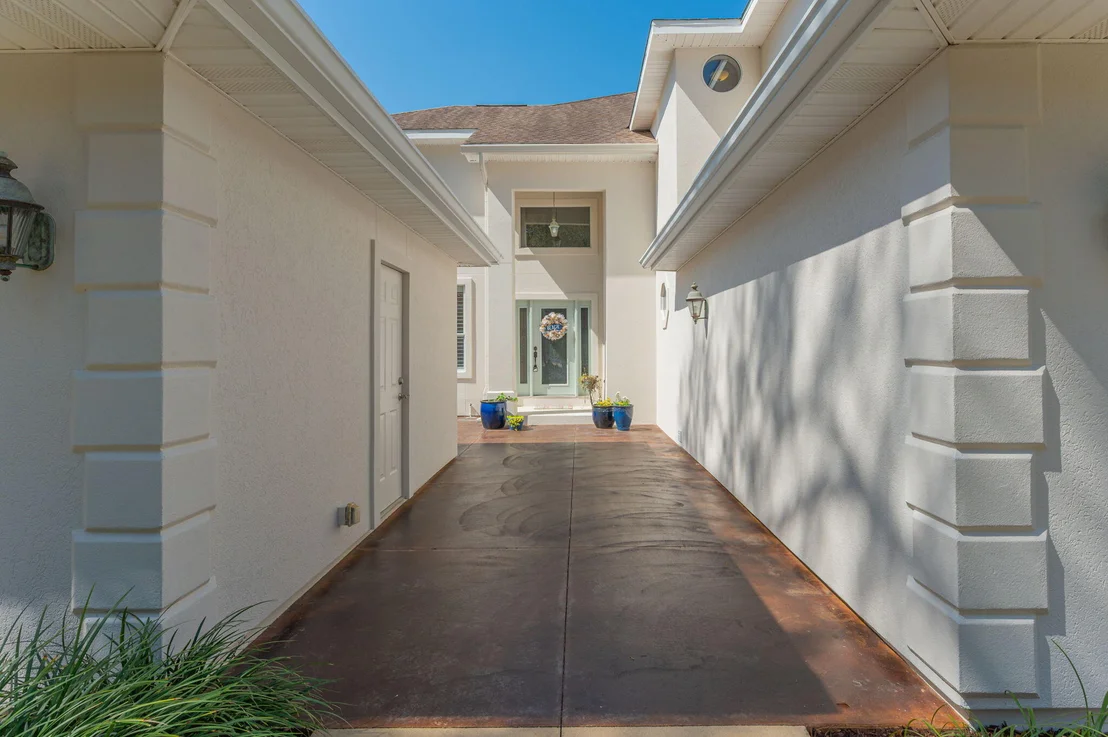 Photo of 2760 Edgewater Drive