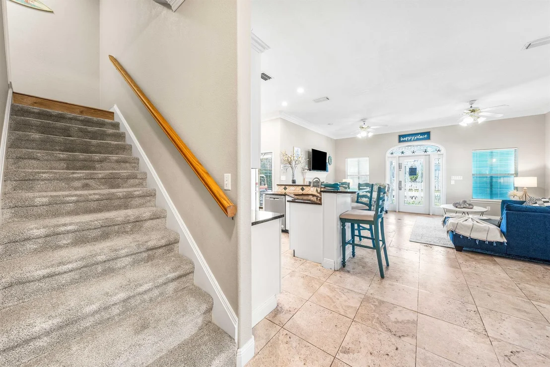 Photo of 4430 Ocean View Drive