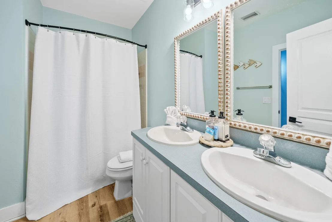 Photo of 8221 Surf Drive