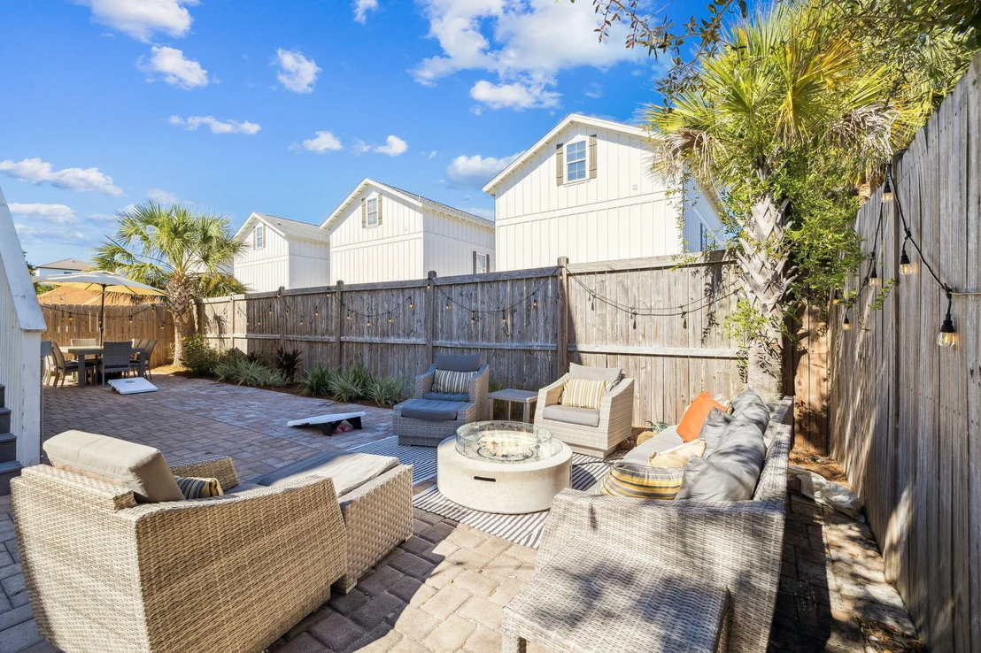Photo of 10 Blue Surf Lane