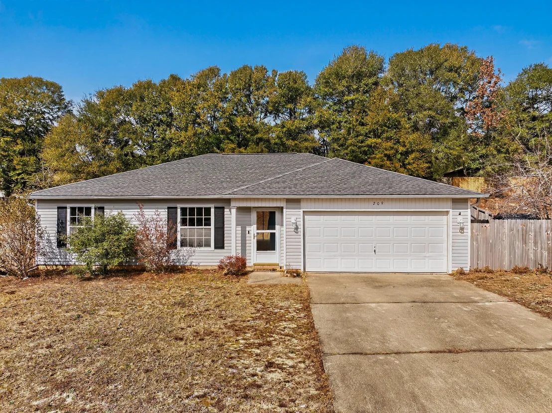 Photo of 209 Cabana Way