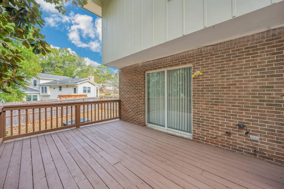 Photo of 2401 Roberts Drive