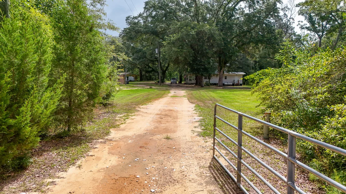 Photo of 70 River Loop