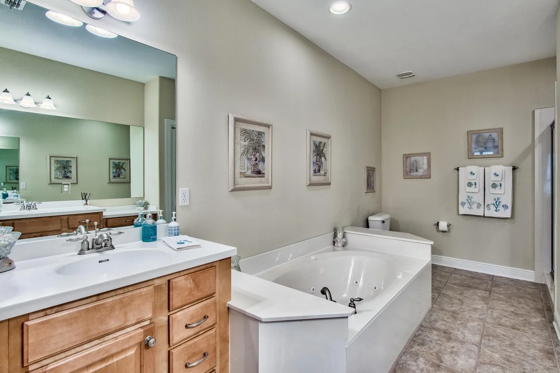 Photo of 246 Diamond Cove