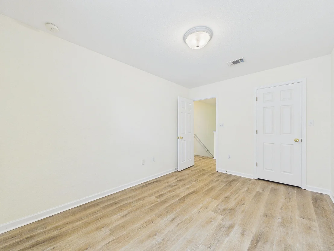Photo of 108 Farrah Avenue