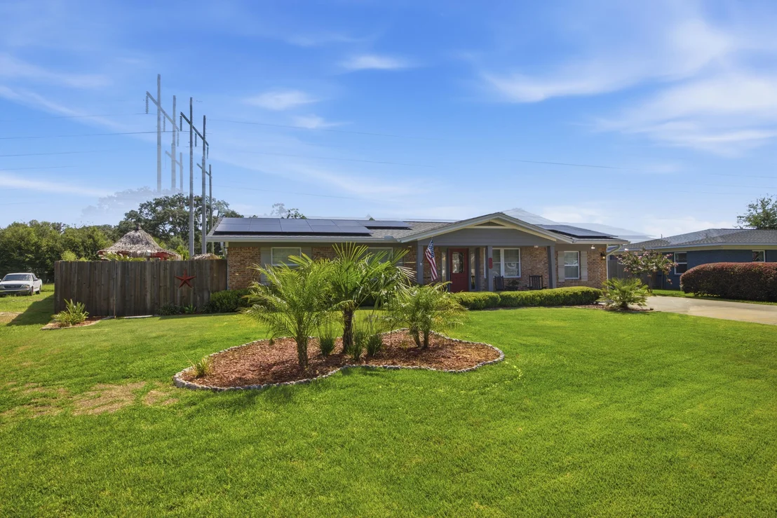 Photo of 325 Echo Circle