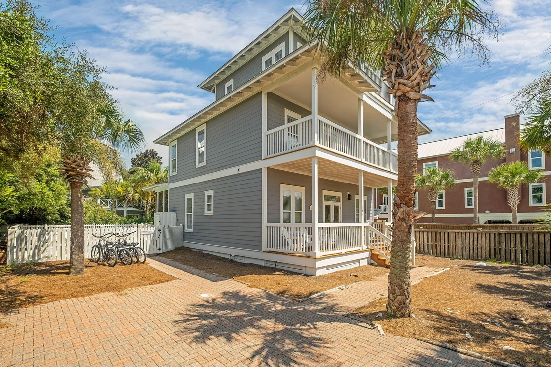 Photo of 189 Eastern Lake Road