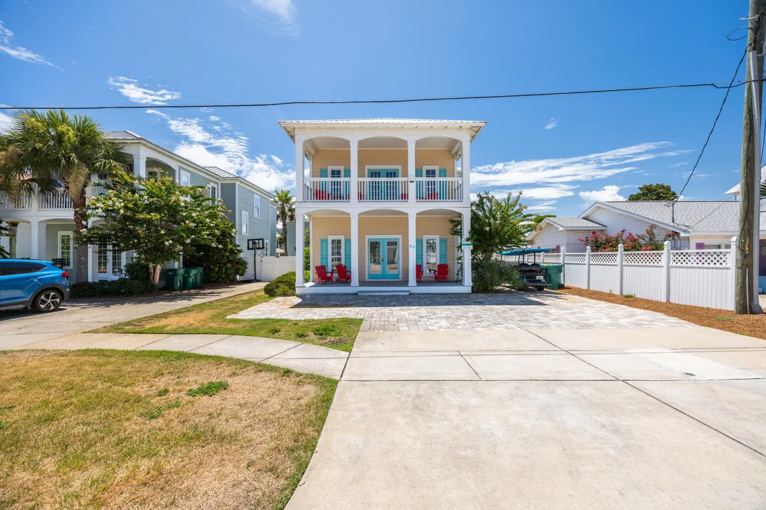 Photo of 68 Tarpon Street