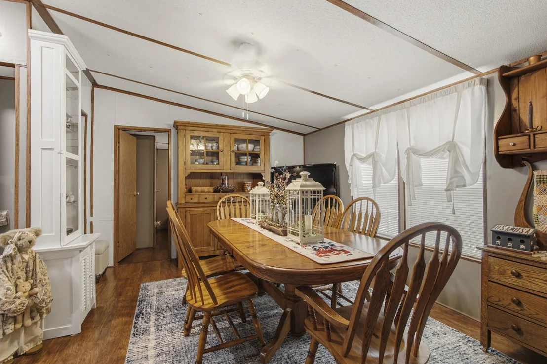 Photo of 685 Mcdaniels Fishcamp Road