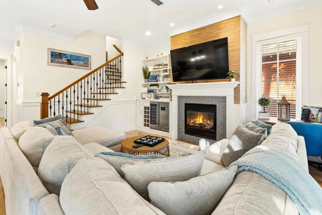 Photo of 2472 Bungalo Lane