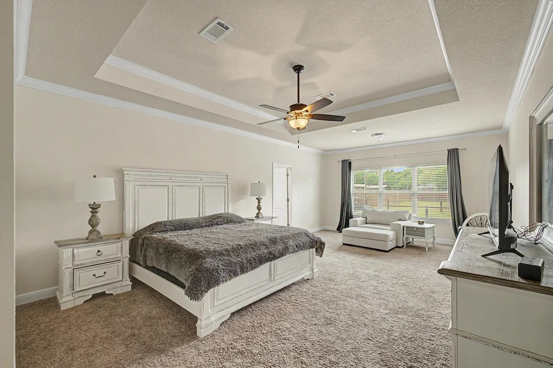 Photo of 9177 Iron Gate Boulevard