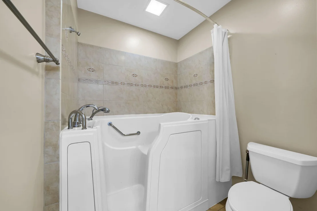 Photo of 129 Gleneagles Drive
