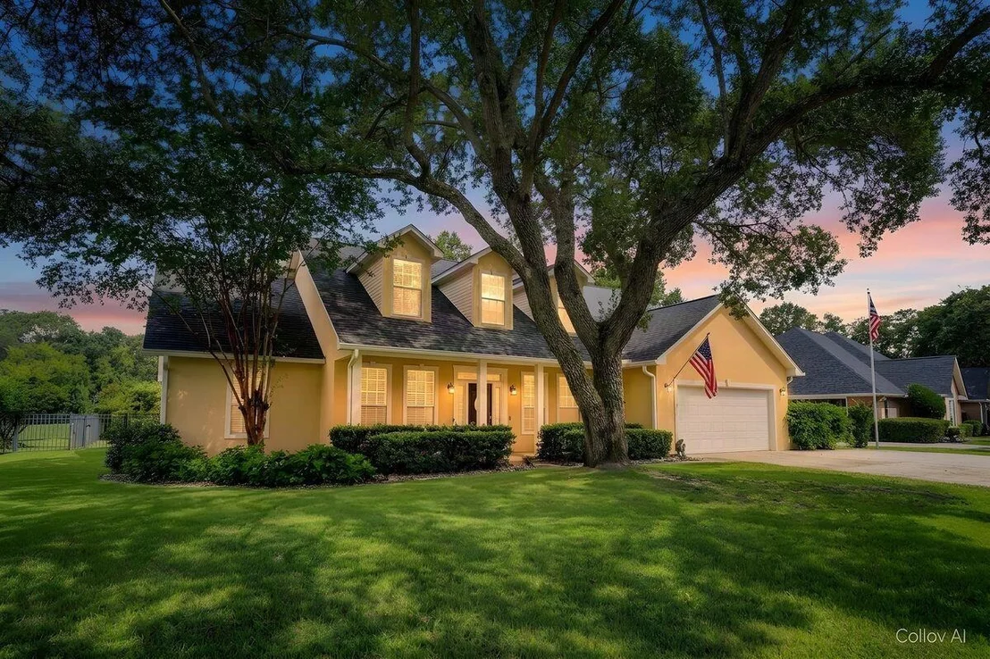 Photo of 4423 Windlake Drive