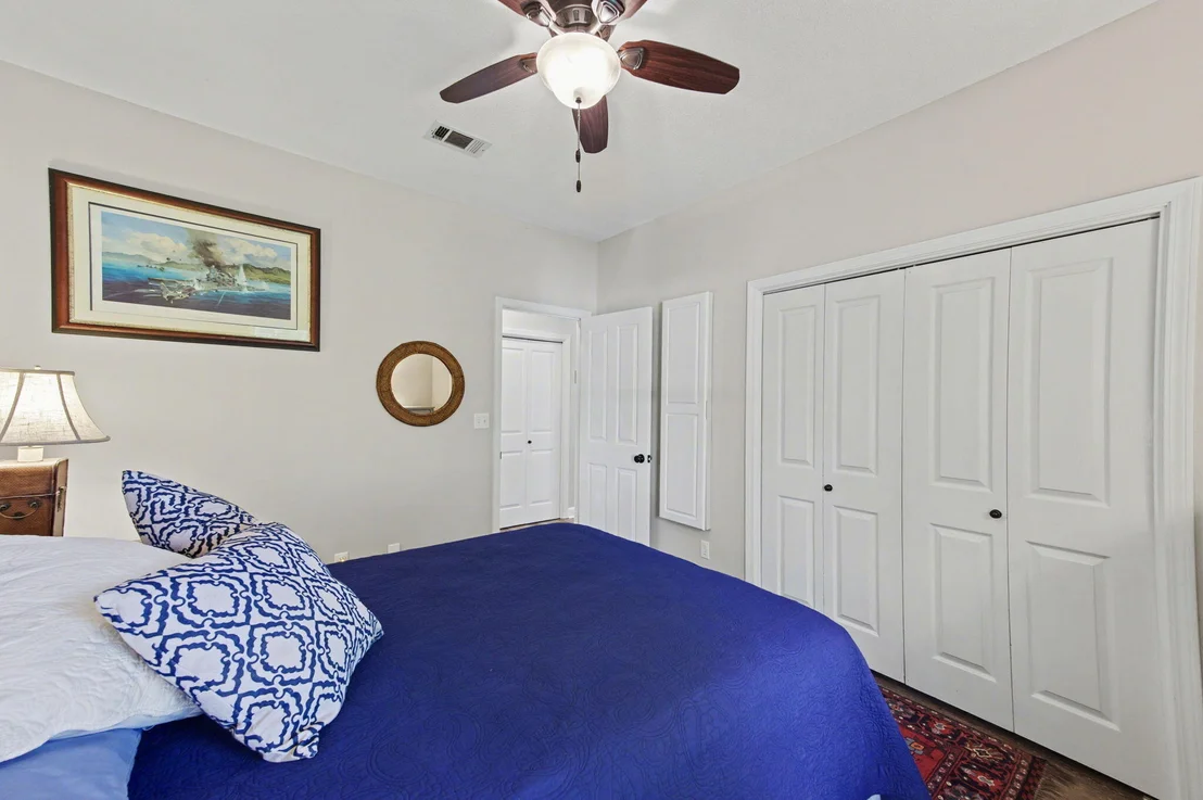 Photo of 2760 Edgewater Drive