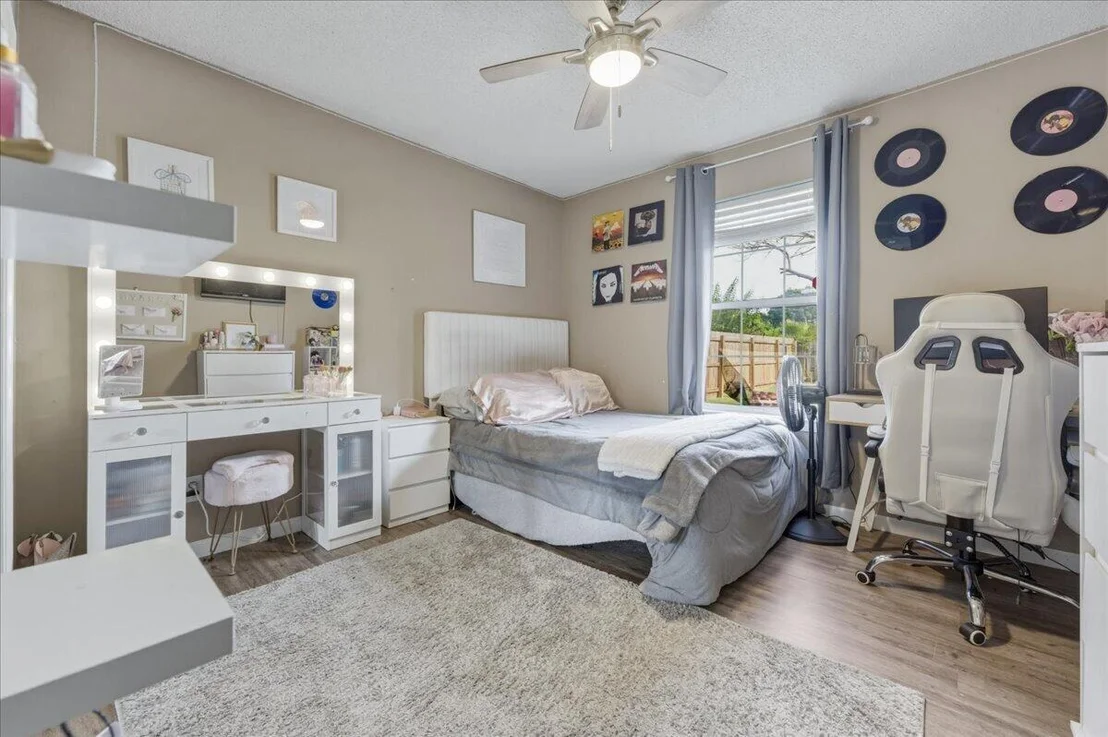 Photo of 3479 Willow Lane