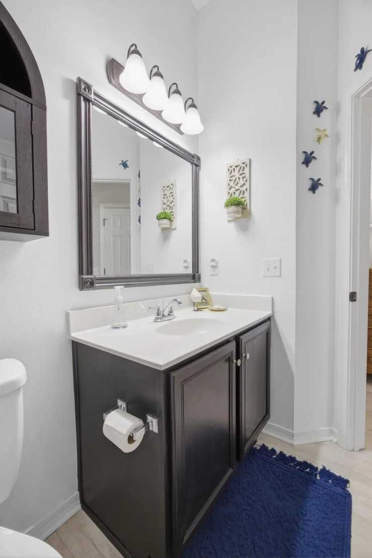 Photo of 7367 Brevard Street