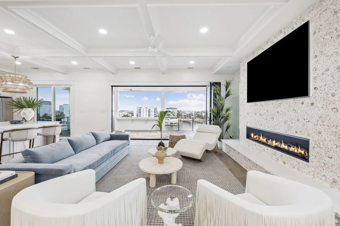 Photo of 714 Harbor Boulevard