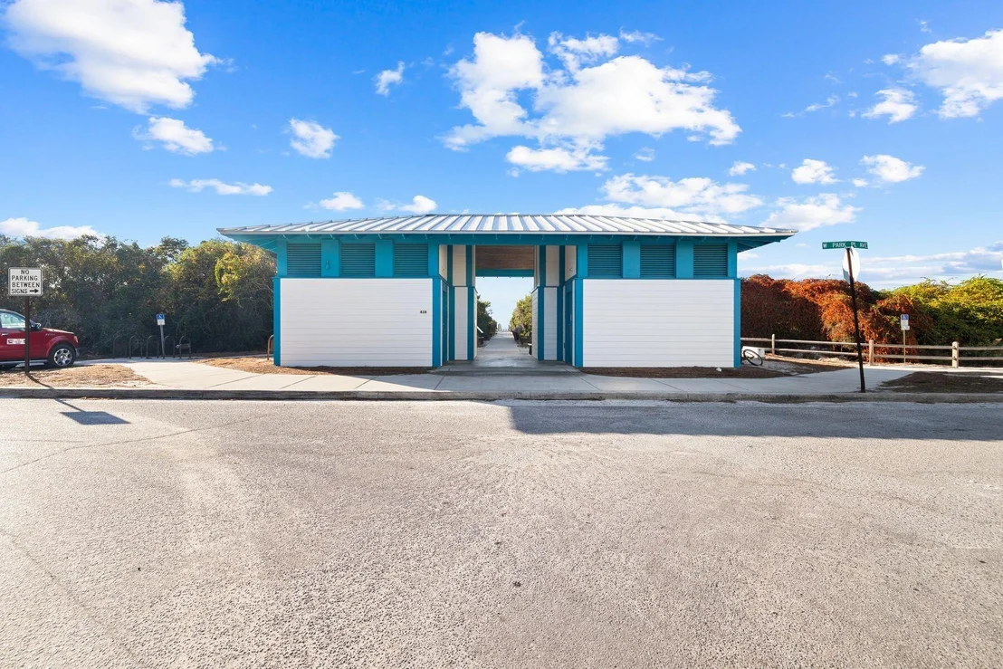Photo of 42 Grande Pointe Circle