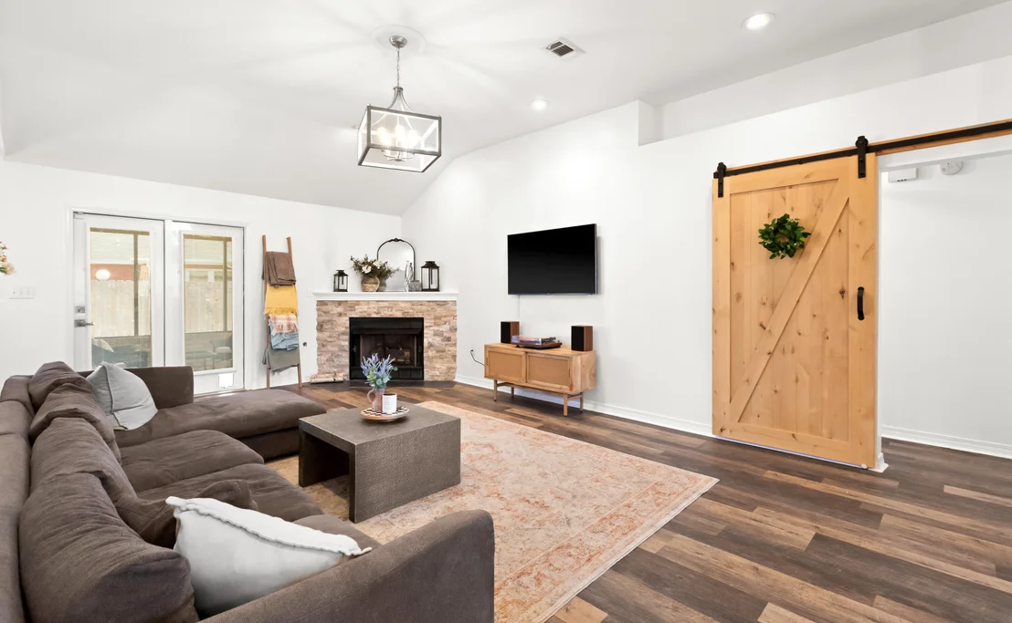 Photo of 380 Sonora Road