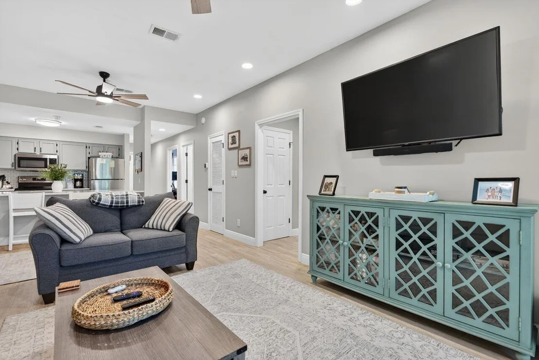 Photo of Unit APT708 at 200 Sandestin Lane