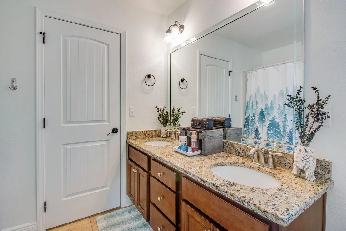 Photo of 40 Quiet Cove