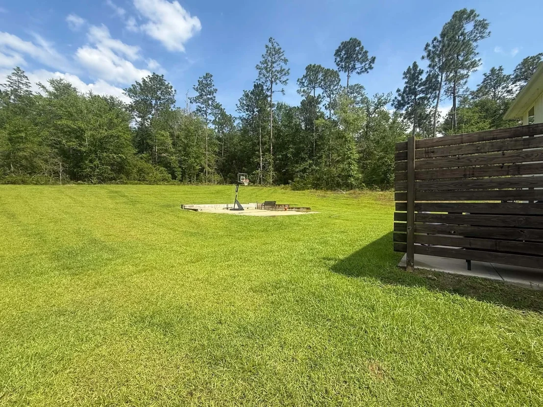 Photo of 6827 Interlachen Lane