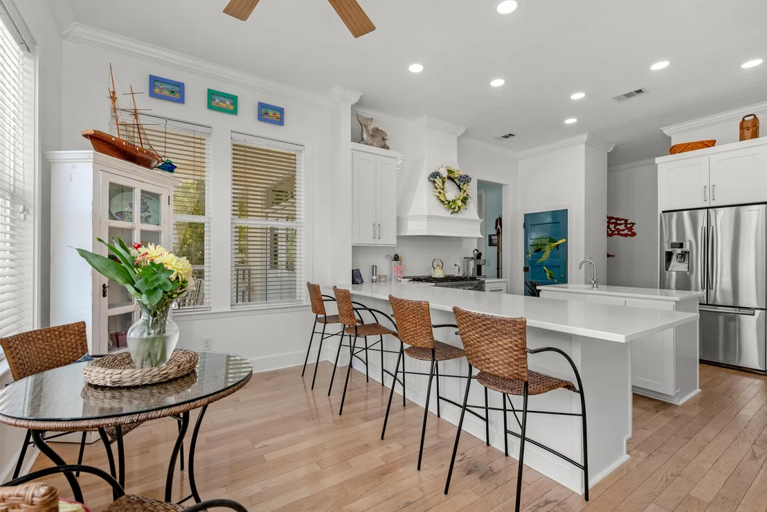 Photo of 1422 Lagrange Road