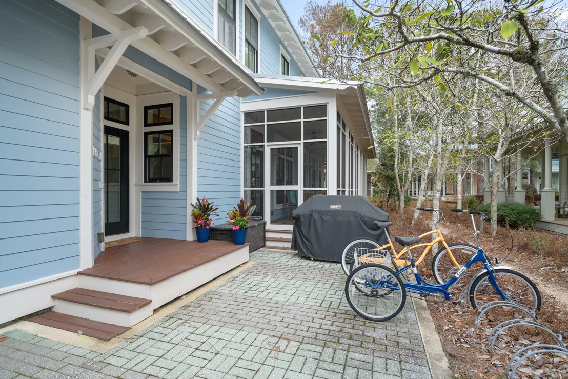 Photo of 23 Winterberry Circle