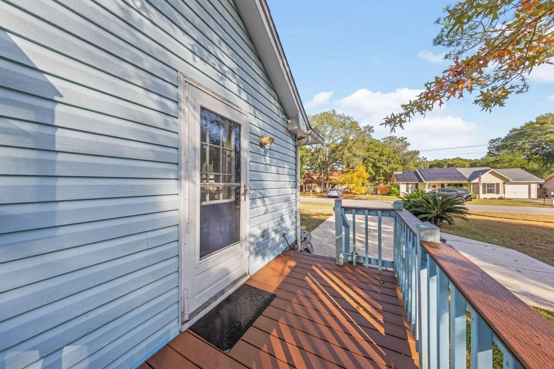 Photo of 144 Oak Terrace Drive