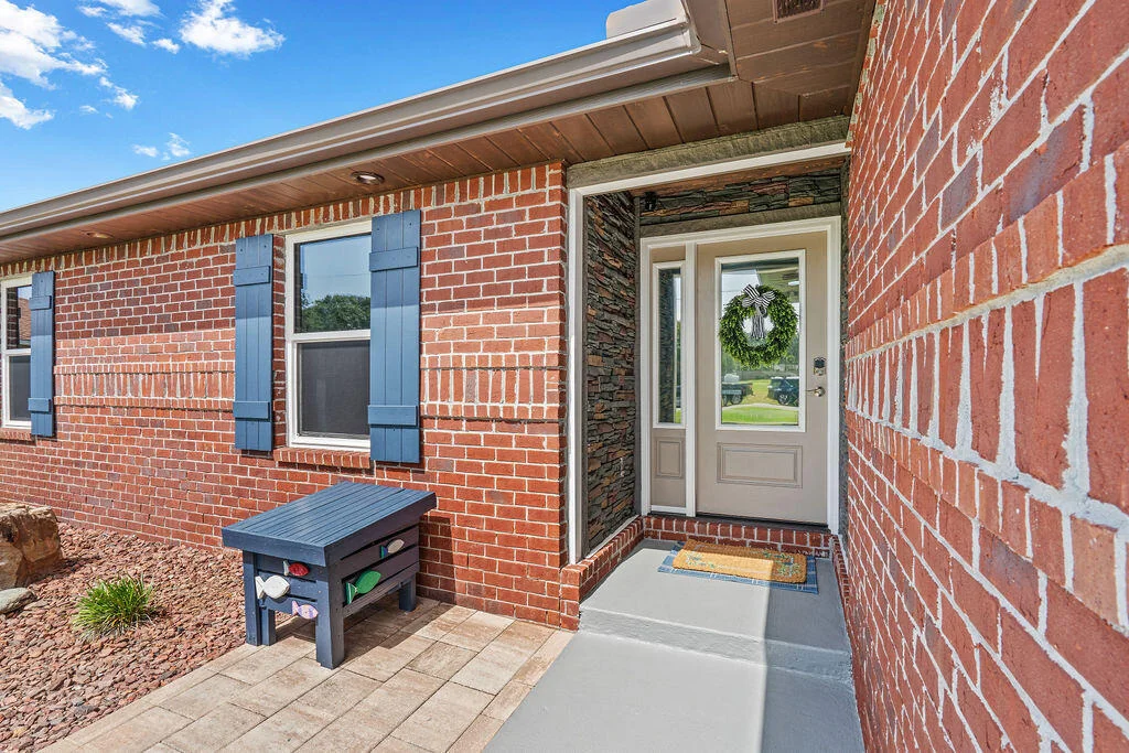 Photo of 2125 Vizcaya Drive