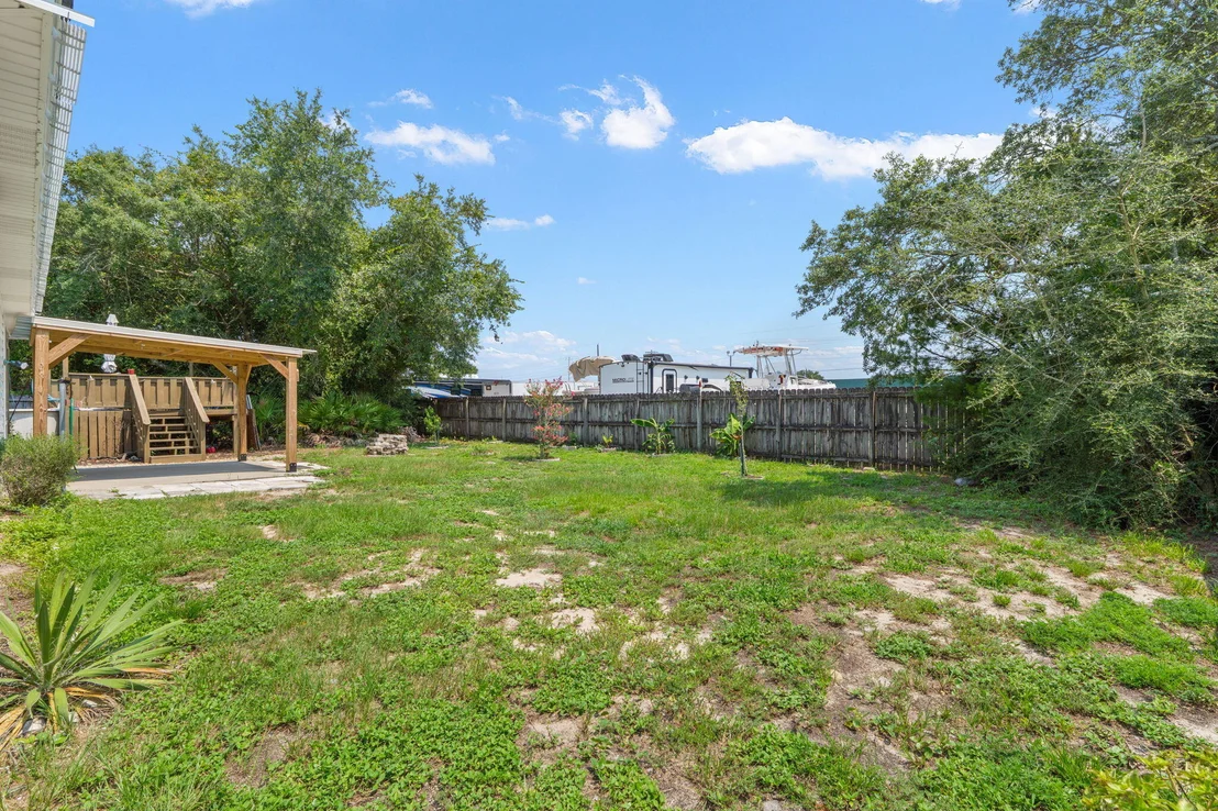 Photo of 8111 Fourth Street