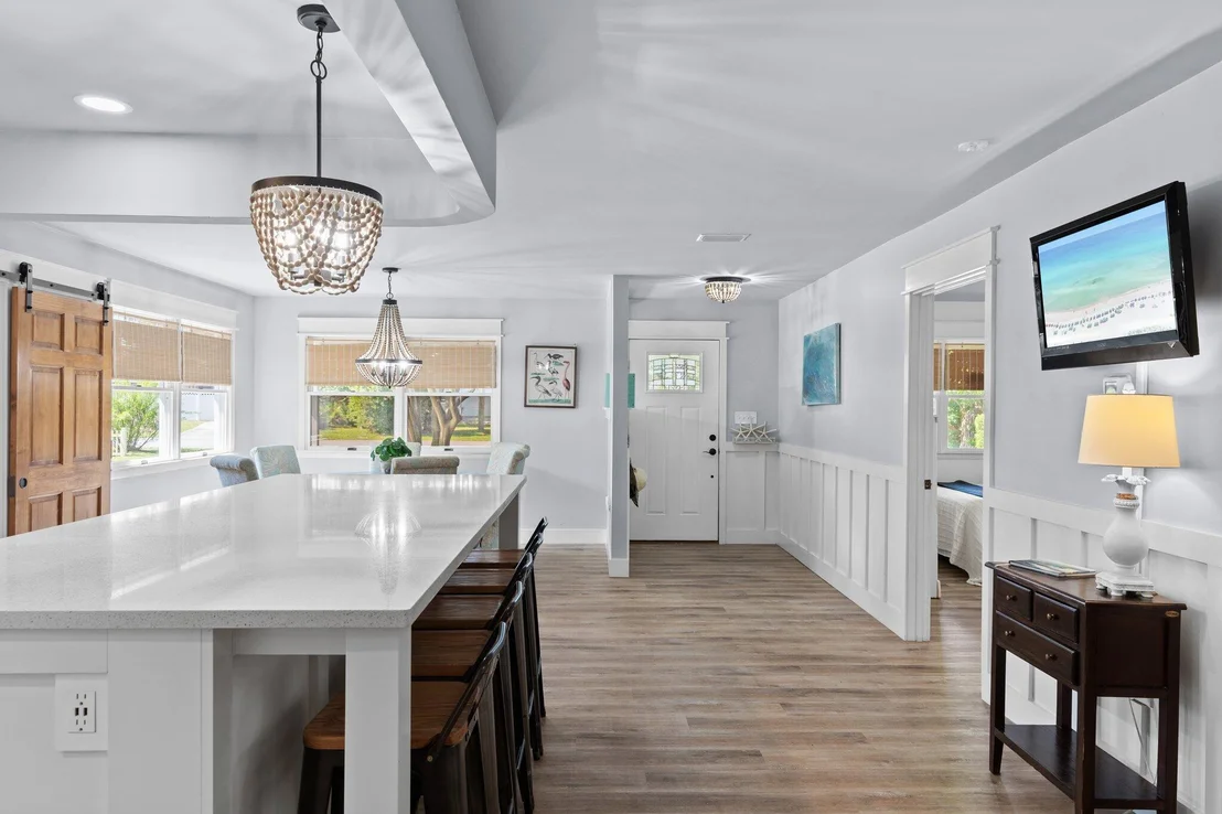 Photo of 850 Forest Shore Drive