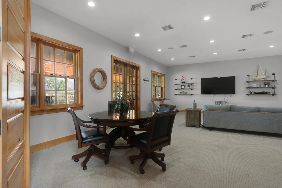 Photo of 133 E Sky Way
