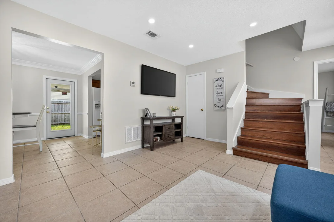 Photo of 150 Beach Drive