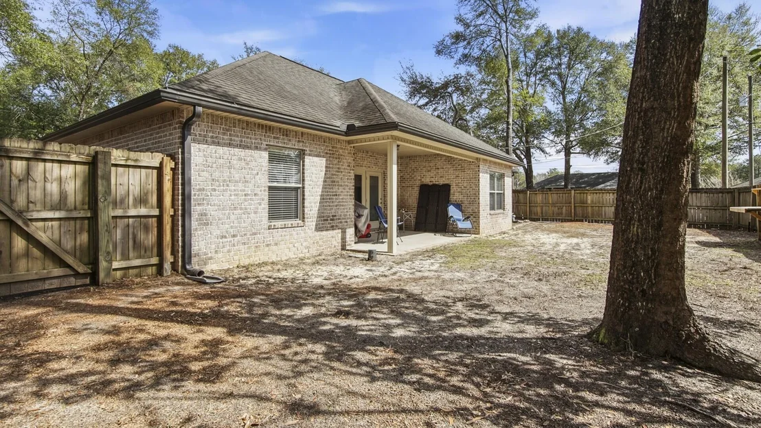 Photo of 2806 Dunlop Lane