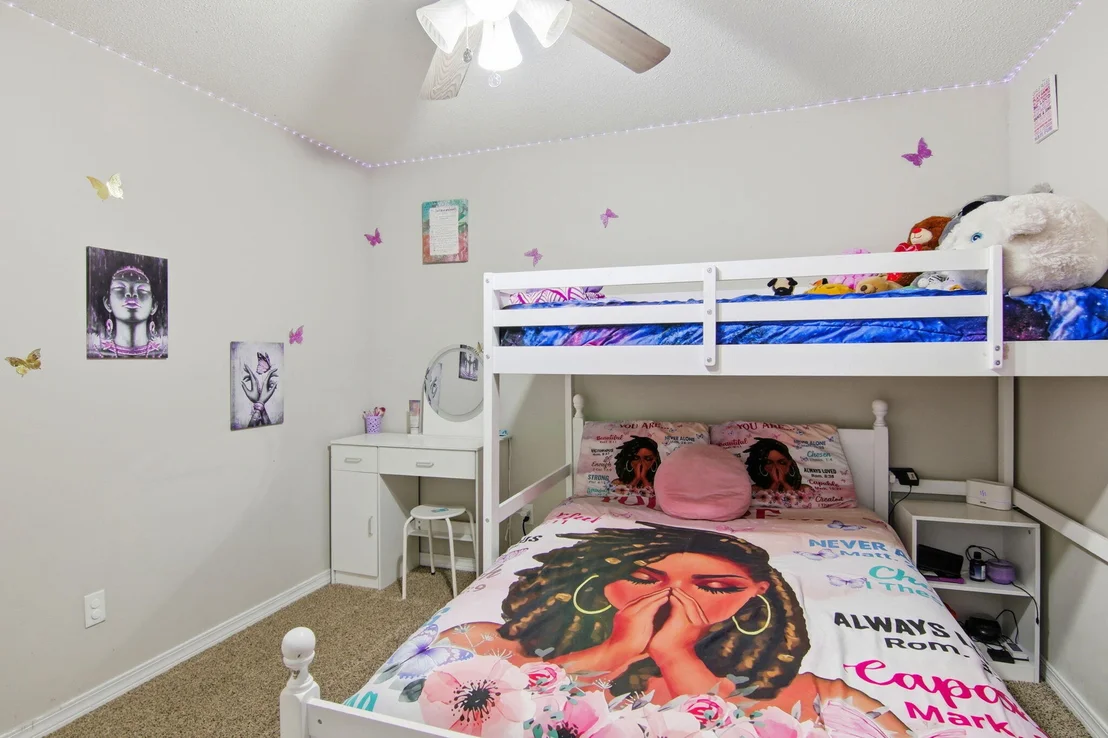 Photo of 466 Jillian Drive