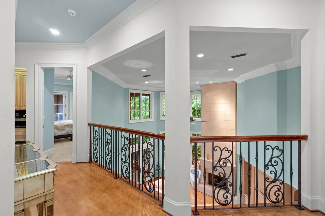Photo of 4350 Stonebridge Road