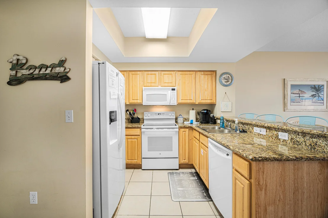 Photo of Unit 708 at 122 Seascape Drive