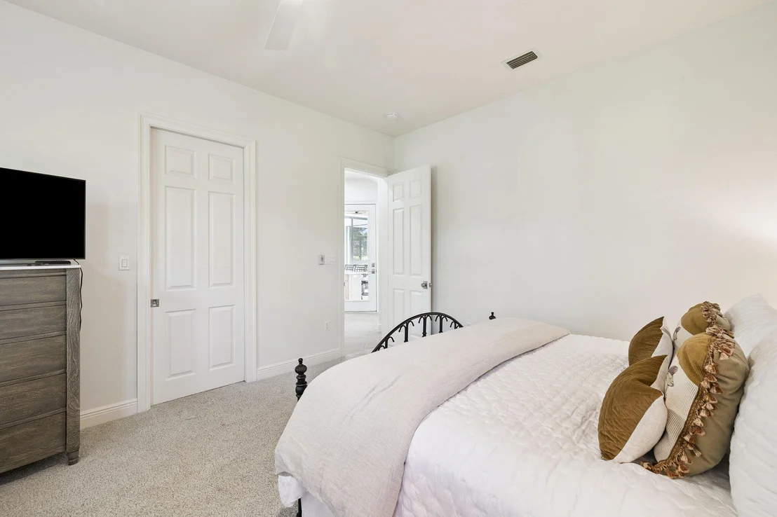 Photo of 3277 Burnt Pine Circle