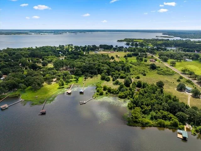 Photo of 2440 County Road 1570