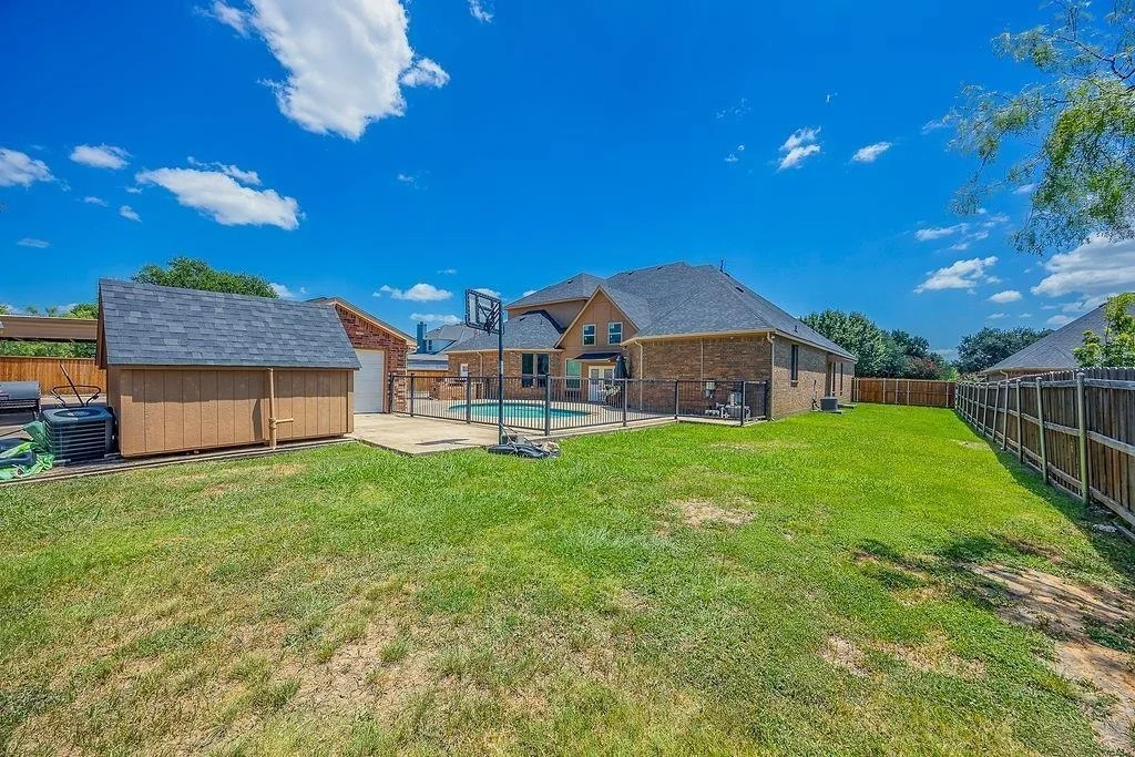 Photo of 1011 Parview Circle