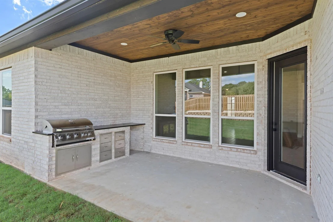 Photo of 16426 Clearview Drive