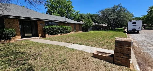 Photo of 2550 Meadow lake Drive