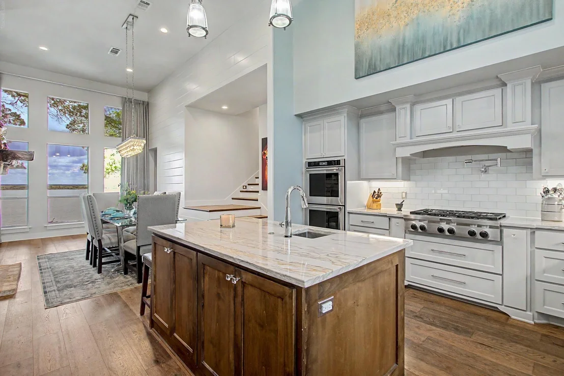 Photo of 131 Live Oak Drive