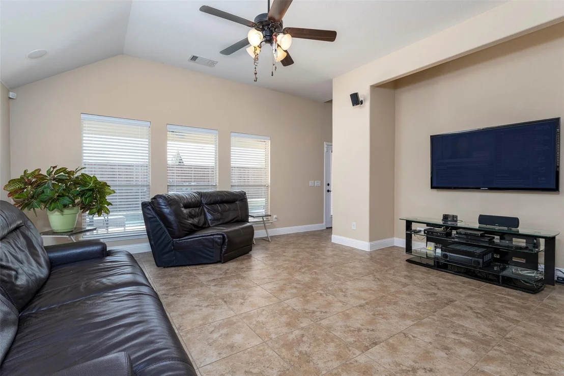 Photo of 4316 Poppy Drive