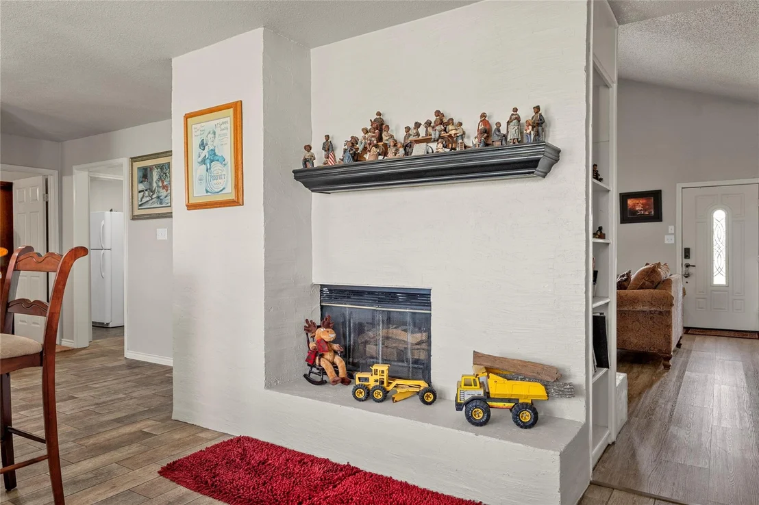 Photo of 5330 Leroy Parkway