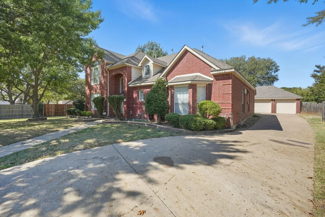 Photo of 5010 Coventry Lane