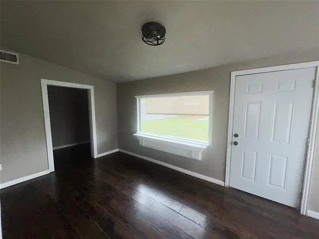 Photo of 1031 Wade Hampton Street