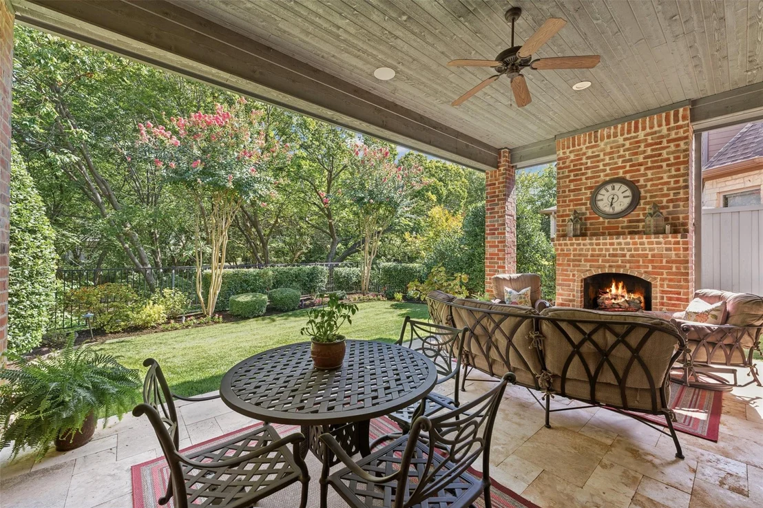 Photo of 6350 Memorial Drive