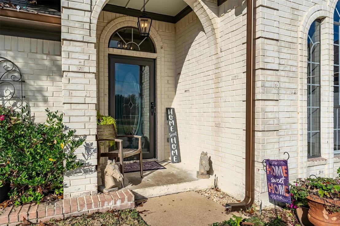Photo of 18564 County Road 1100